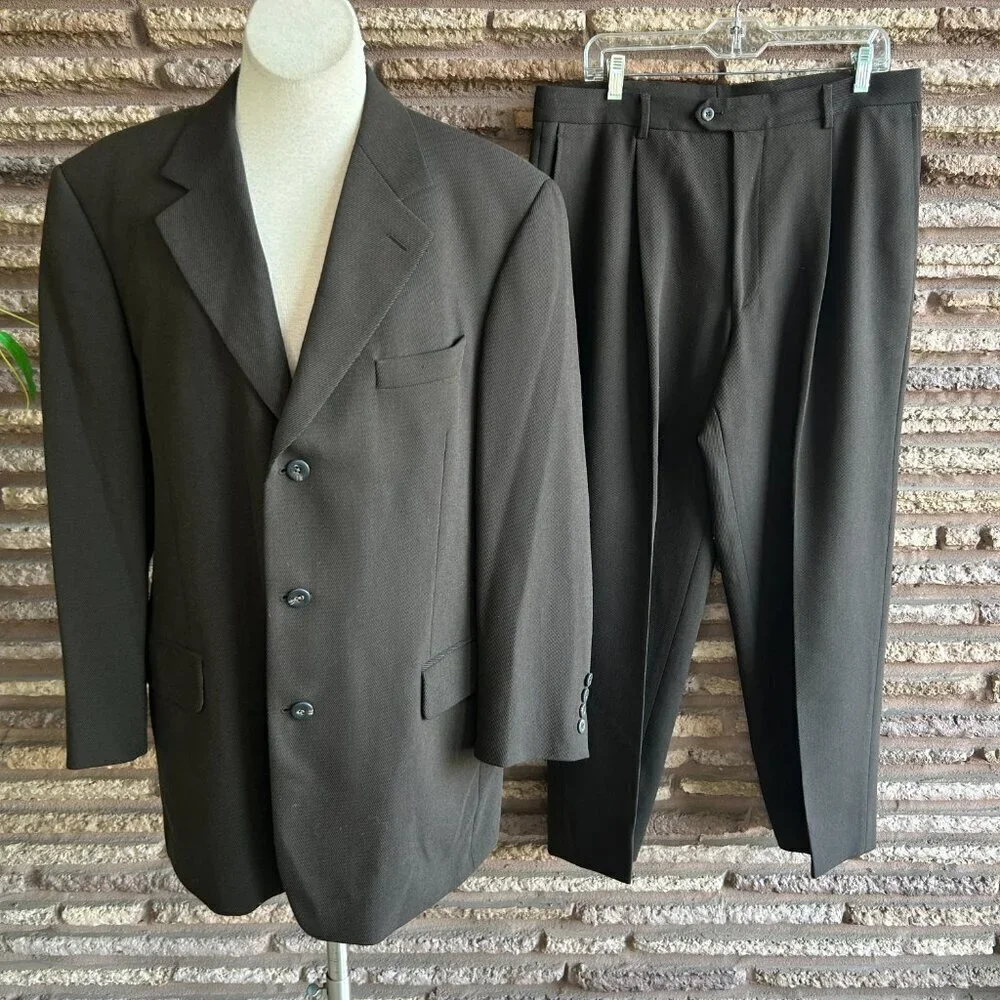 Expert by Evergreen Brown Twill Wool Suit 3 Button Blazer Pleated Pants 42/36